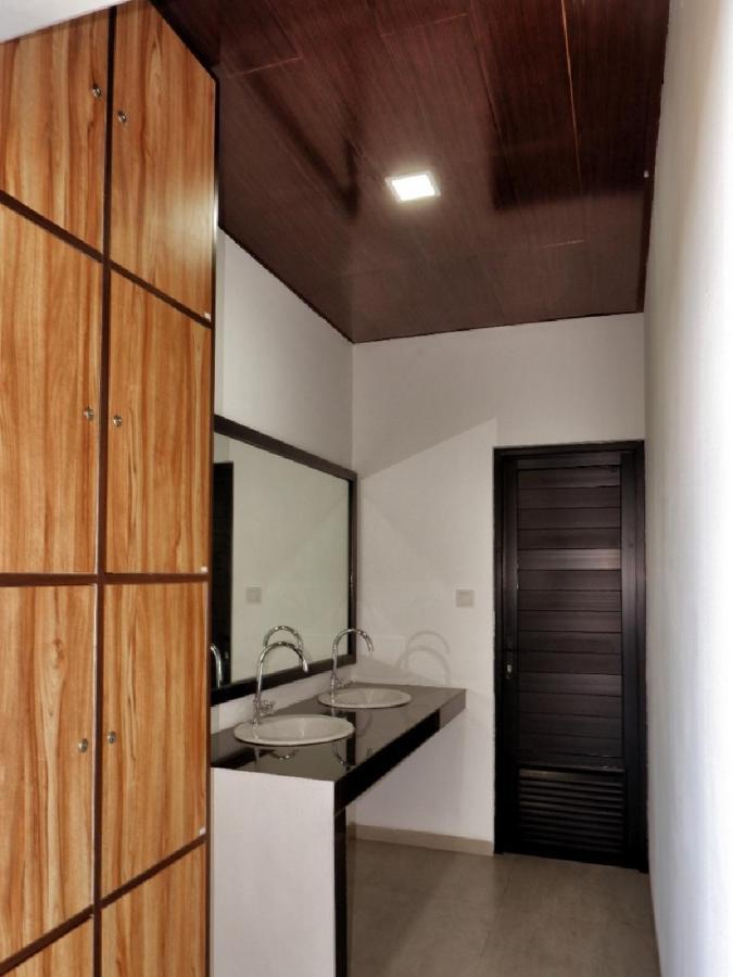 Guest House 555 Nki South Tangerang Esterno foto