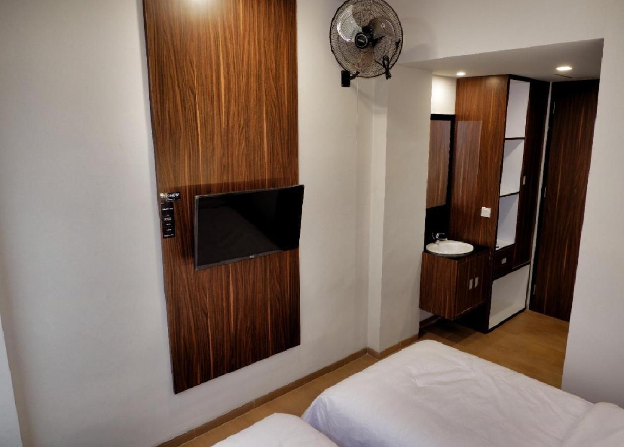 Guest House 555 Nki South Tangerang Esterno foto