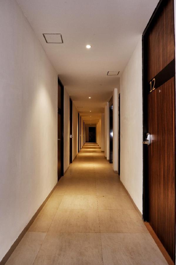 Guest House 555 Nki South Tangerang Esterno foto